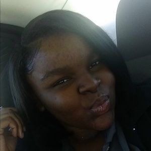 Meet your Posher, Natasha